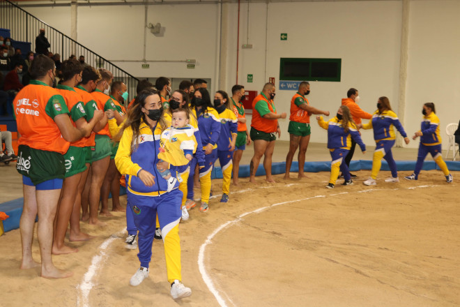El Club de Lucha Unión Sur Yaiza se reencontró con su afición en el ...